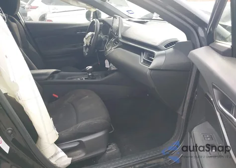 2019 Toyota C-Hr Le z USA, uszkodzony, nr VIN JTNKHMBX9K1054277